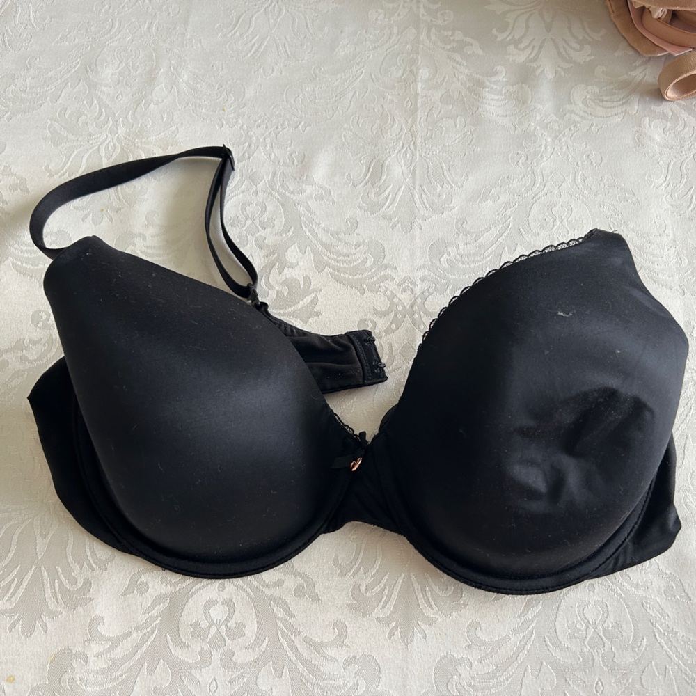 Victoria's Secret Classic Black Bra